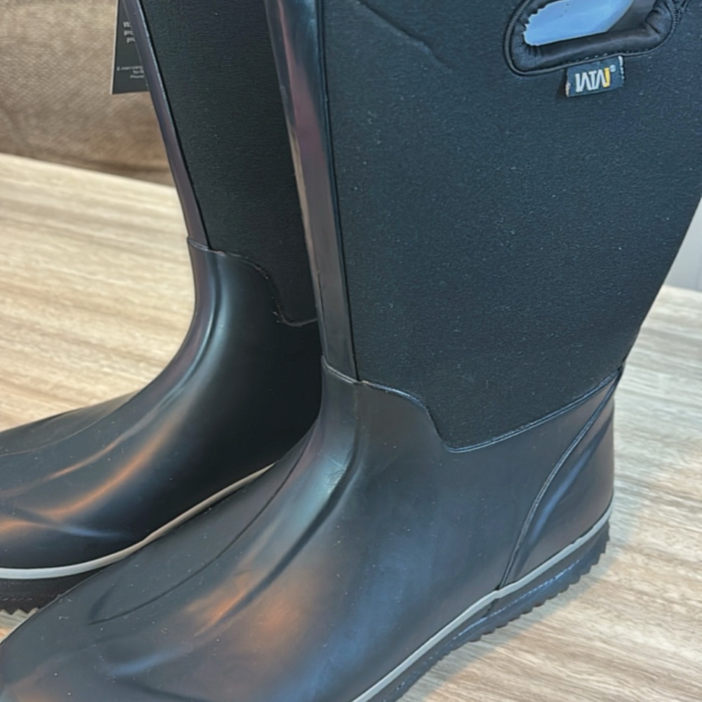 Wander the World Women's Rain Boots Black Waterproof Boots